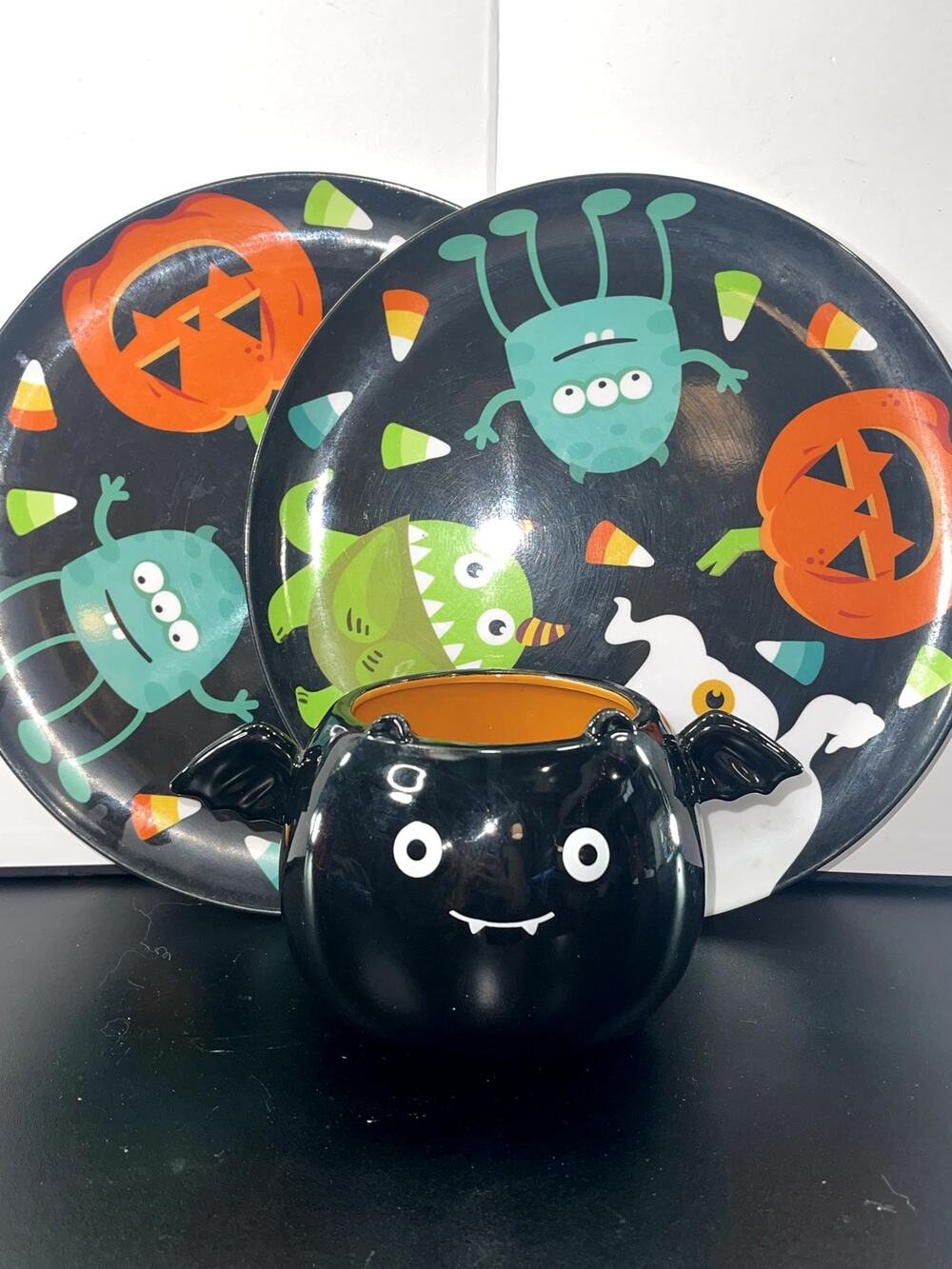 Halloween Serving Set Cauldron Bowl & 2 Plates Pumpkin Frankenstein Bat